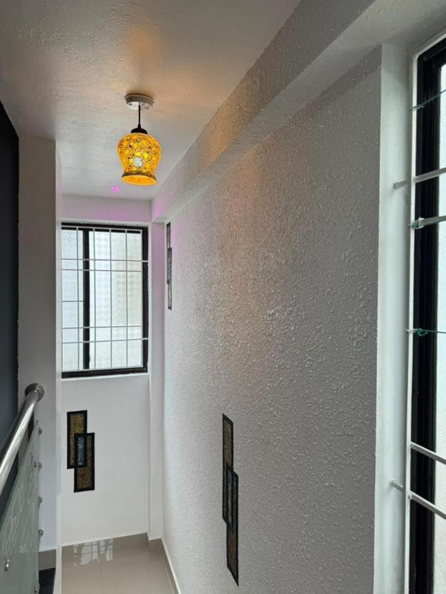 Apartamento Cozy Haven Kochi Exterior foto